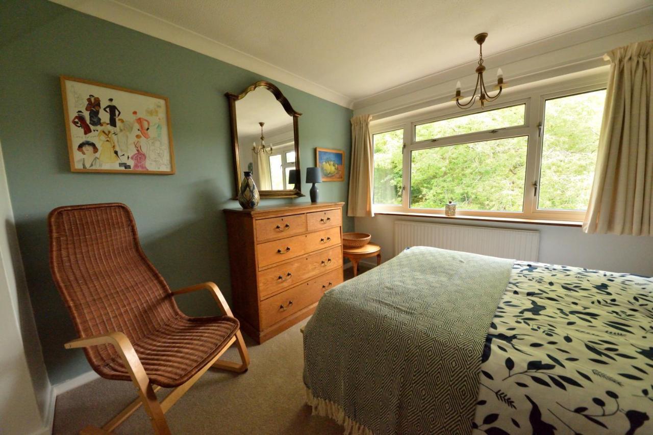Cosy House, A Train Spotter'S Delight! Villa New Alresford Bagian luar foto